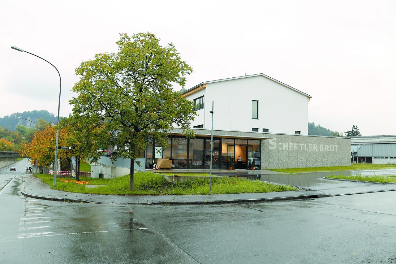 Business Motel フェルトキルヒ エクステリア 写真