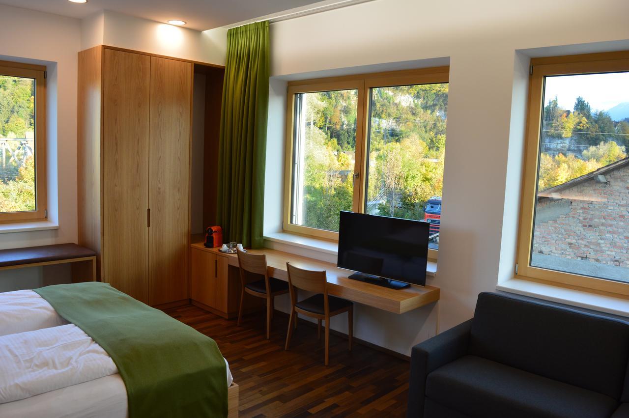 Business Motel フェルトキルヒ エクステリア 写真