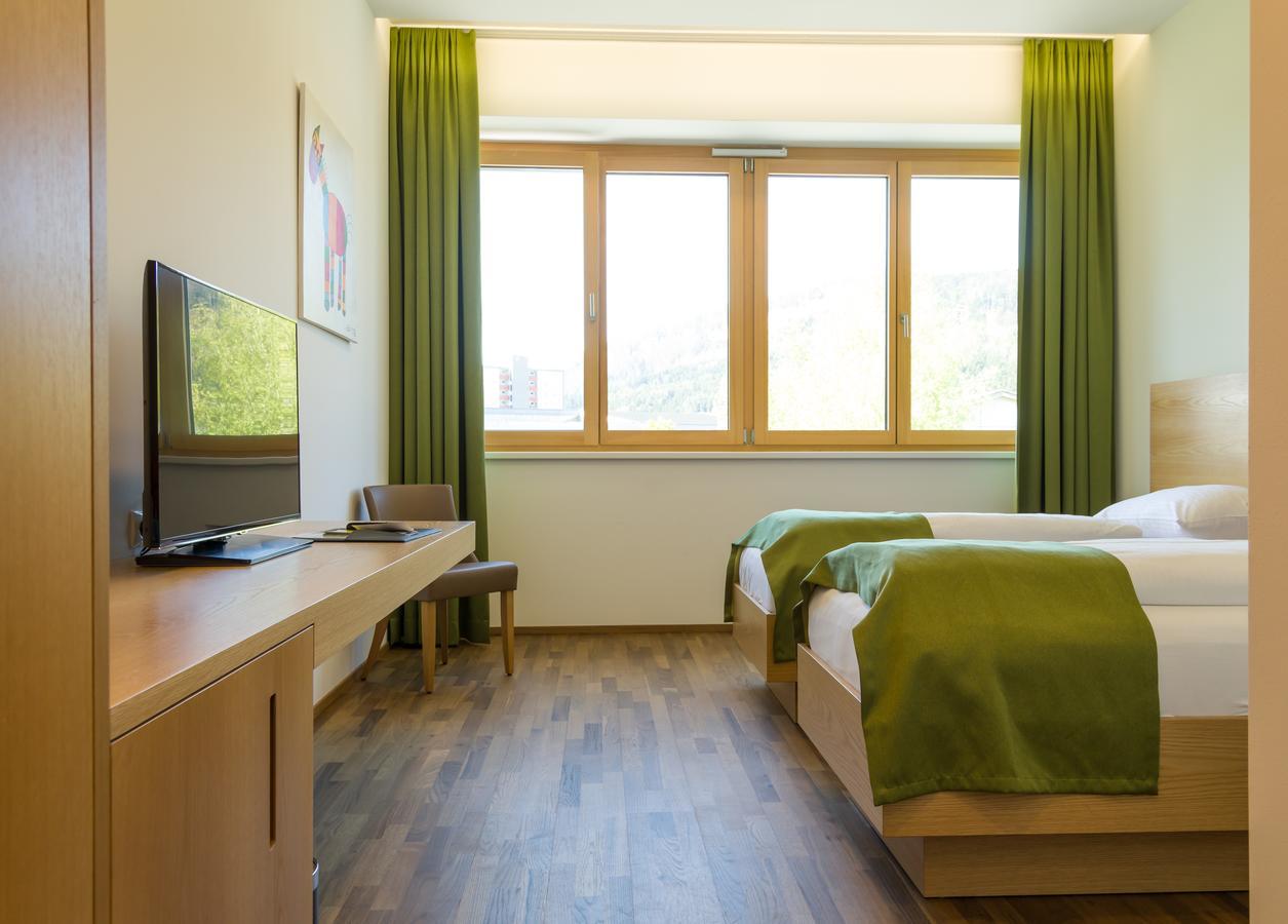 Business Motel フェルトキルヒ エクステリア 写真